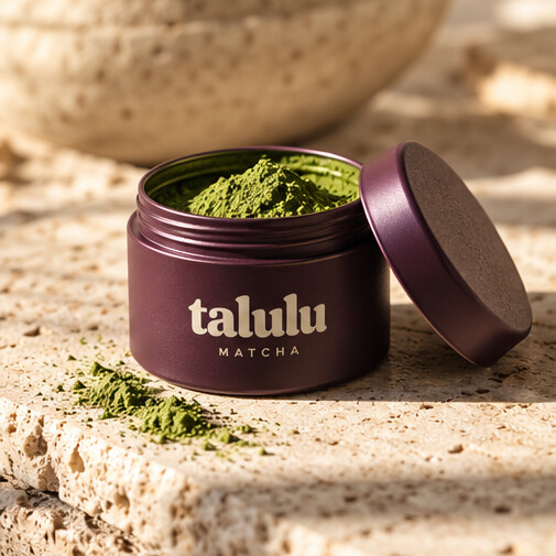 An open Talulu tin of matcha